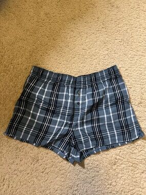 PINK Victoria's Secret Black and Gray Plaid Sleep Shorts